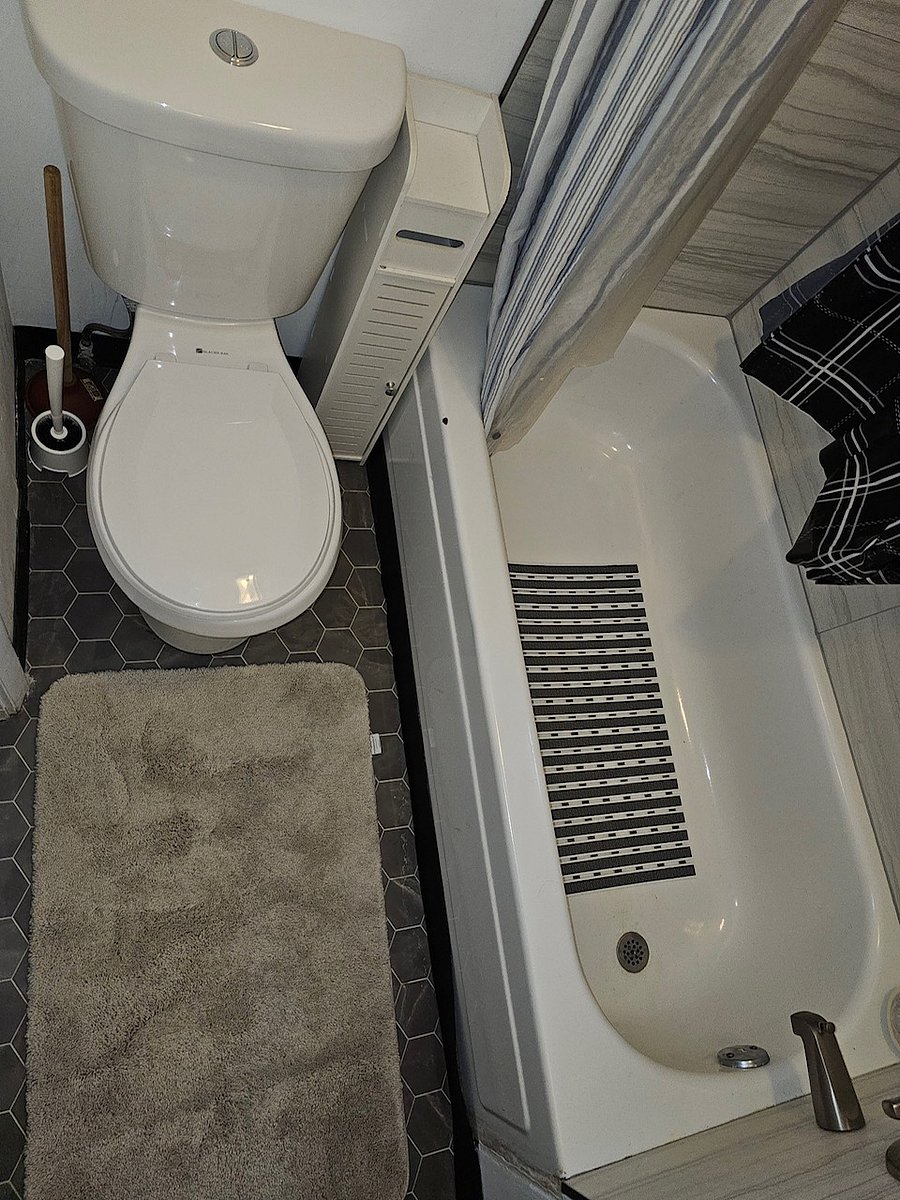 Second floor bathroom