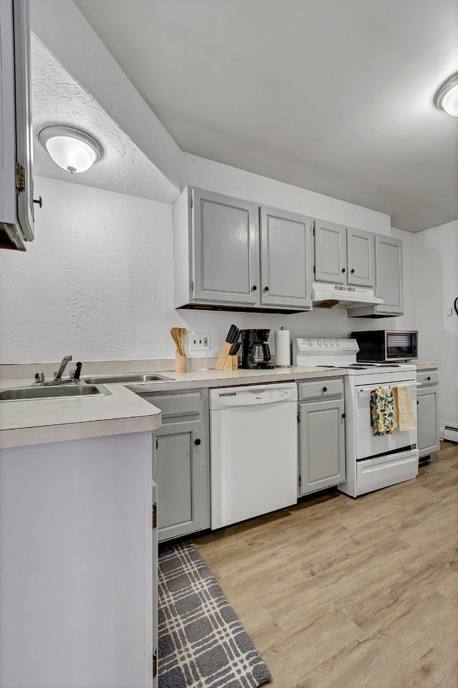 Furnished Finder property 775249_3 photo 6