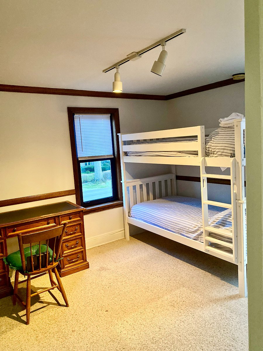 Bunk beds in bedroom #3 can be converted to two single beds