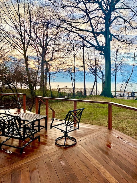 Attached redwood deck with Lake views