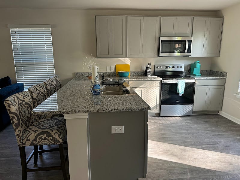 Furnished Finder property 775342_1 photo 4