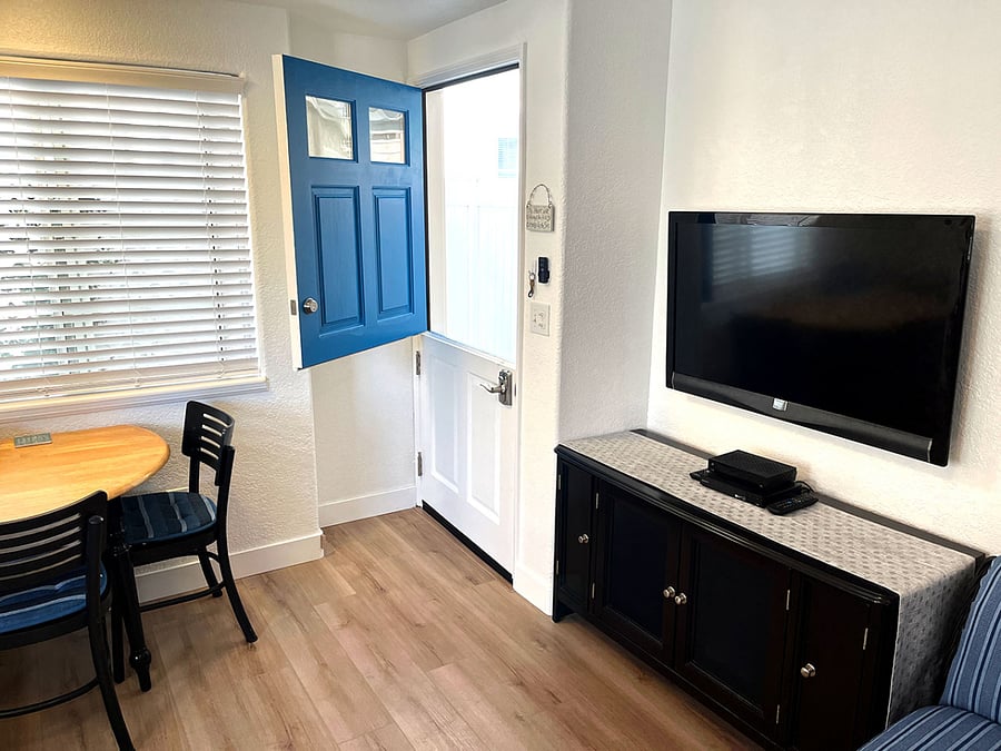 Living Room Entry