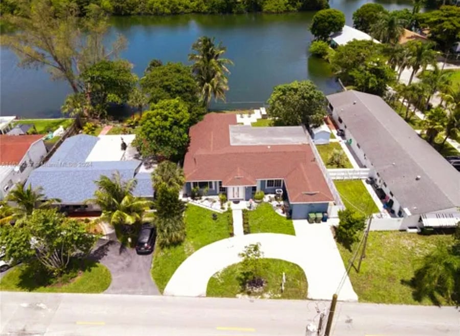 Furnished Finder property 775514_1 photo 4