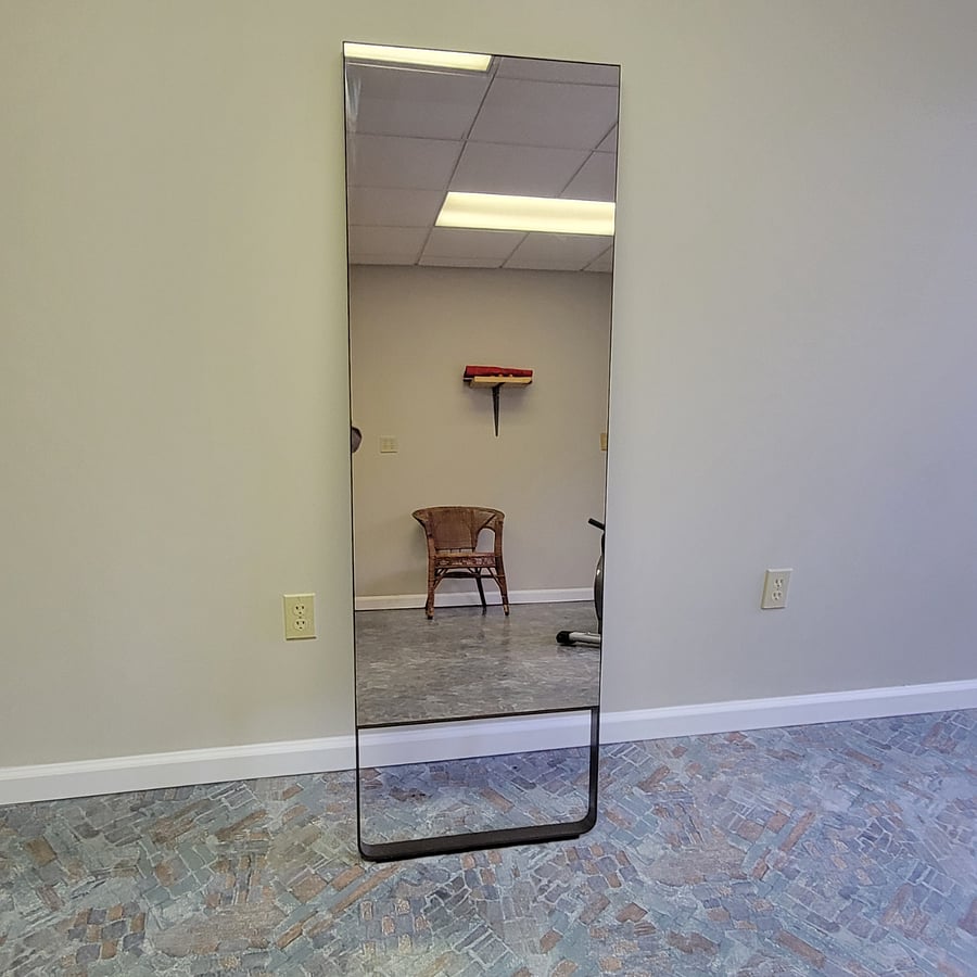 Tenant can subscribe to Exercise Fitness Mirror.