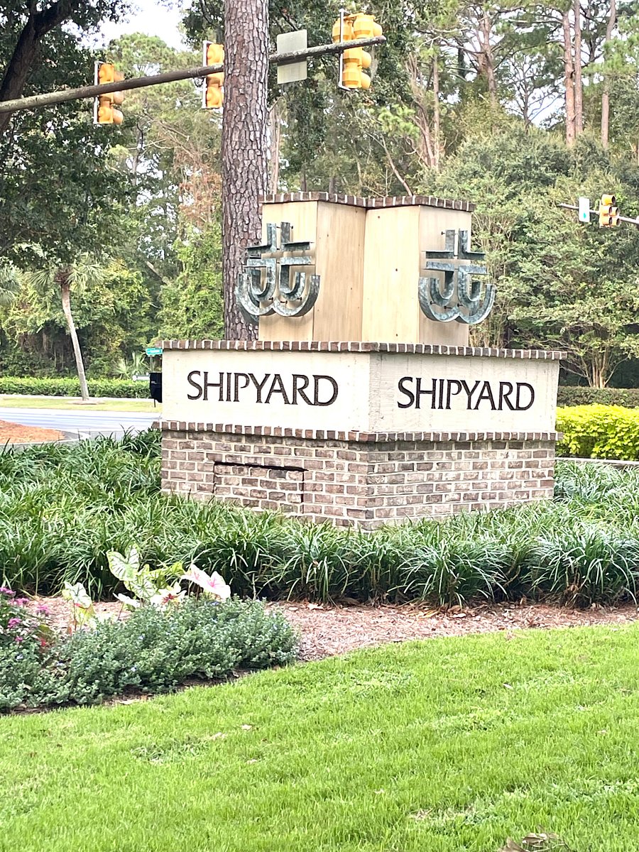 Private Shipyard Entrance