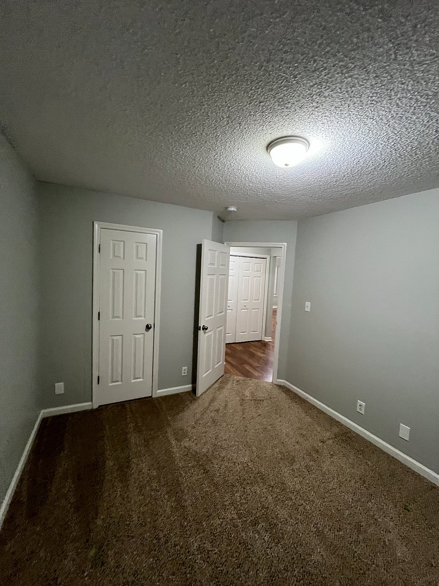 Guest bedroom 2