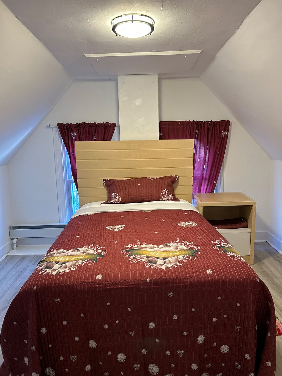 Double bed on third floor