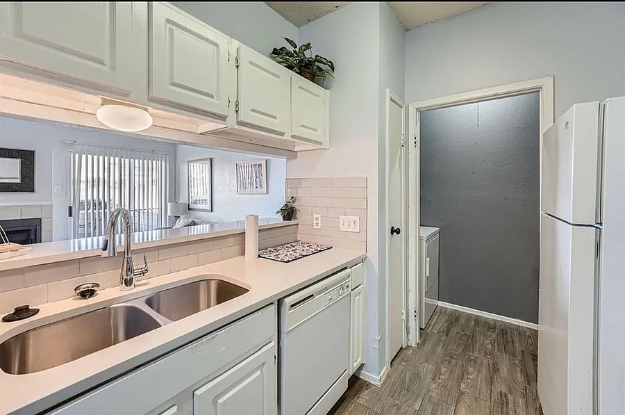 Furnished Finder property 775822_1 photo 8