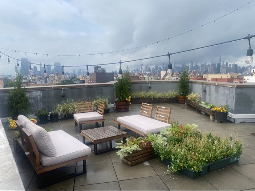 Rooftop resident area 