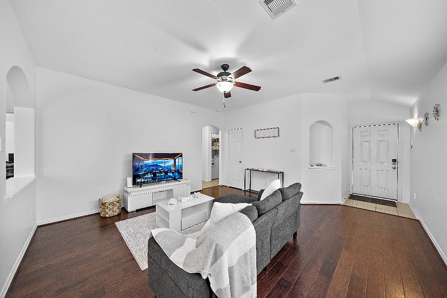 Furnished Finder property 776039_1 photo 4