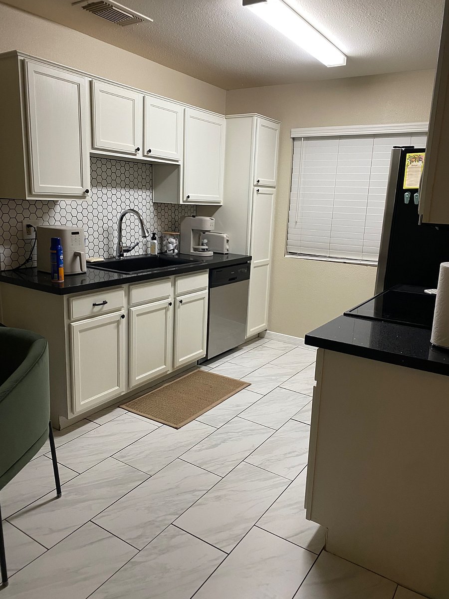 Furnished Finder property 776052_1 photo 6