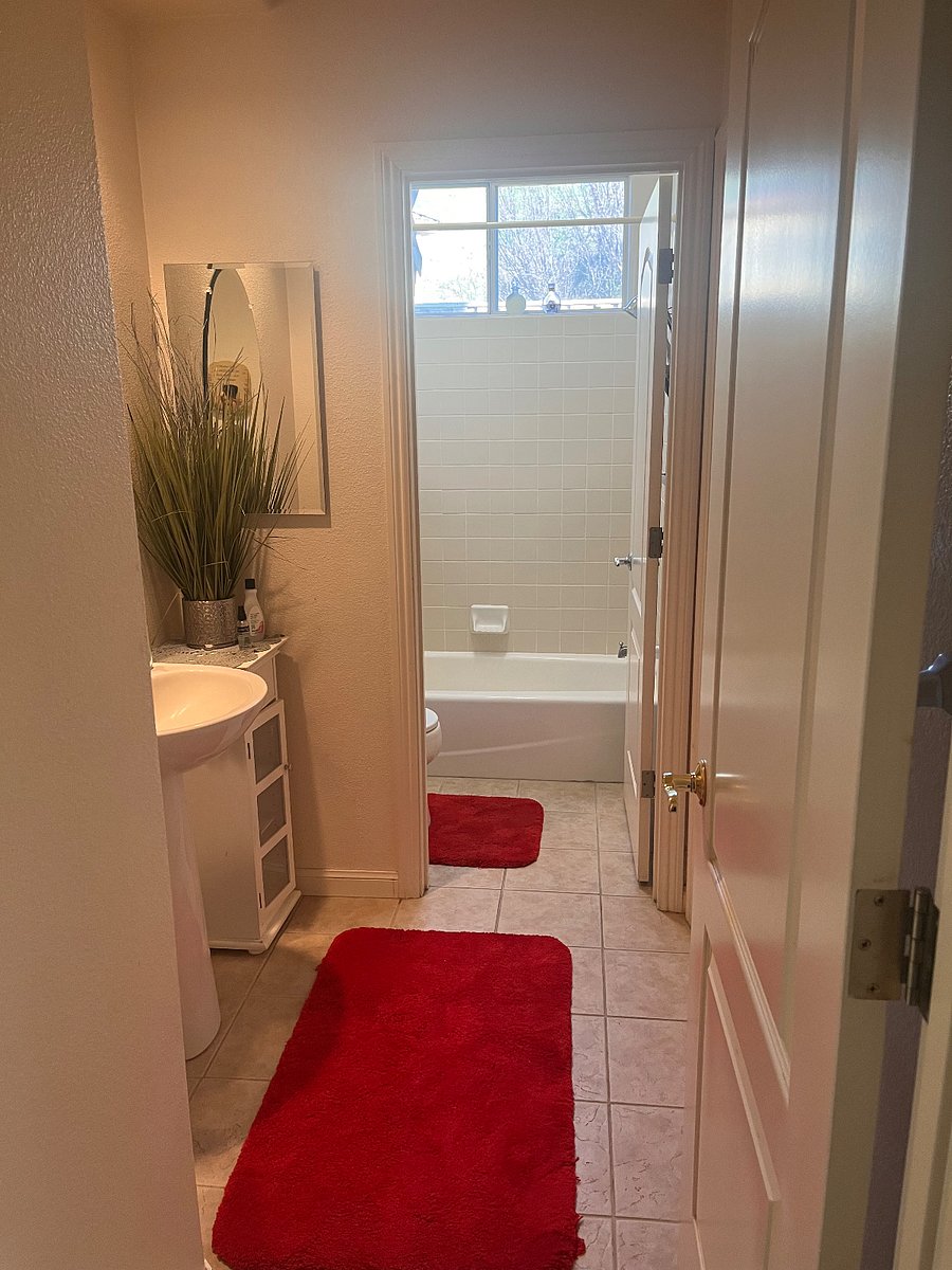 Furnished Finder property 776056_1 photo 22