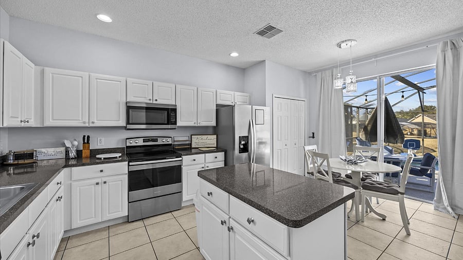 Furnished Finder property 776111_1 photo 17