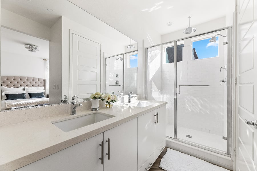 3rd Floor - Full Bath 3