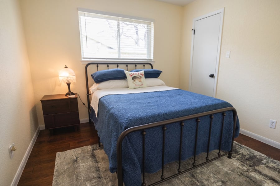 Bedroom 2 with brand new full size mattress/bed