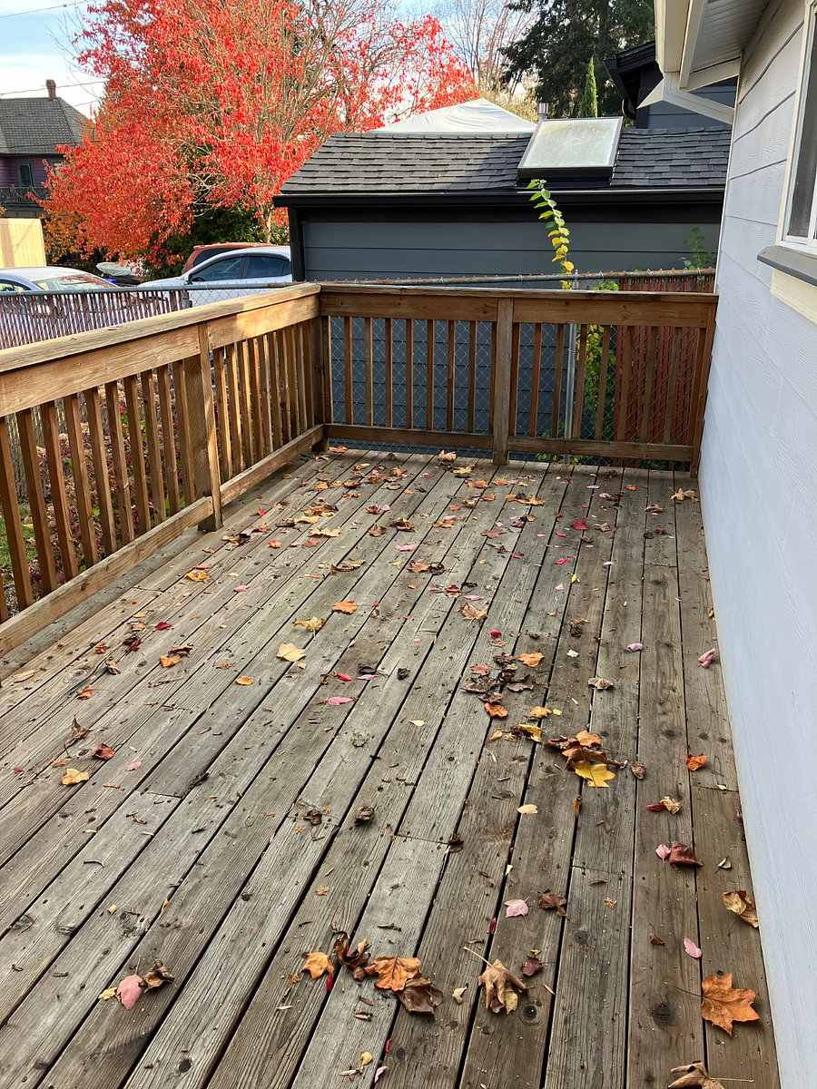 Rear Deck