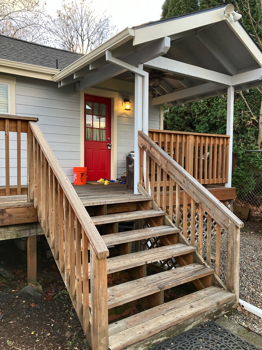 Rear deck Entrance 
