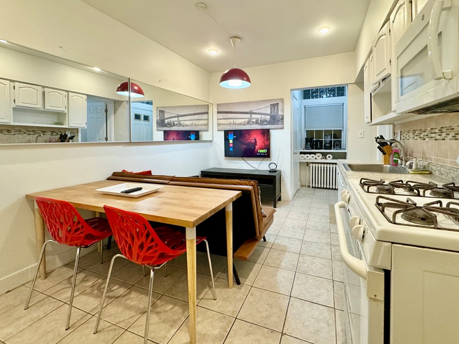 Furnished Finder property 776735_2 photo 1