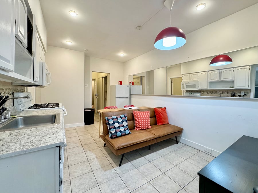 Furnished Finder property 776735_2 photo 10