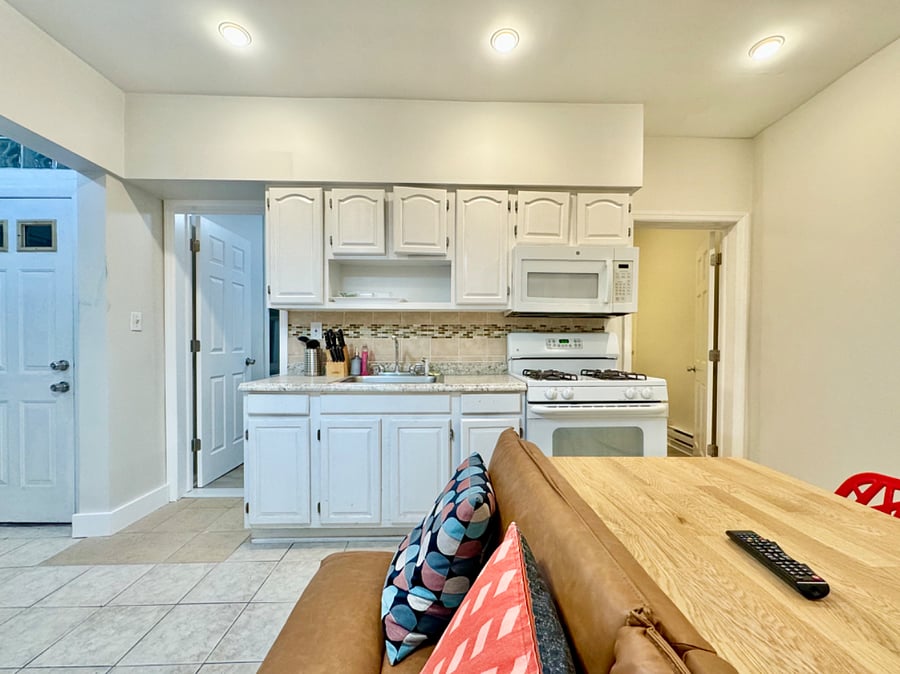 Furnished Finder property 776735_2 photo 3