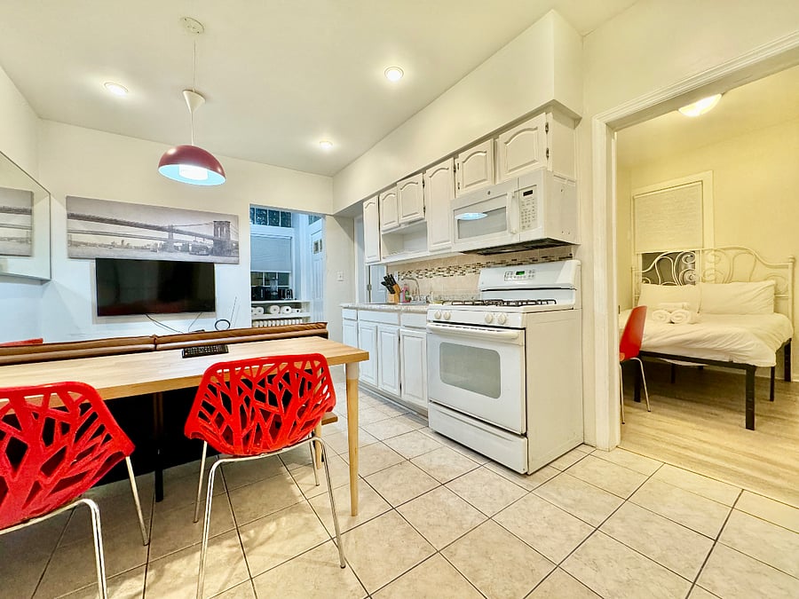 Furnished Finder property 776735_2 photo 19