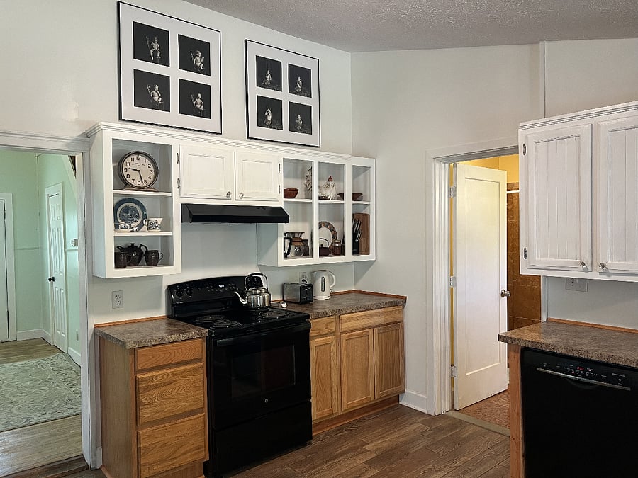 The Farmhouse has a large, well-equipped kitchen where you can cook.  This is a shared space that is also utilized by the owners' apartment.