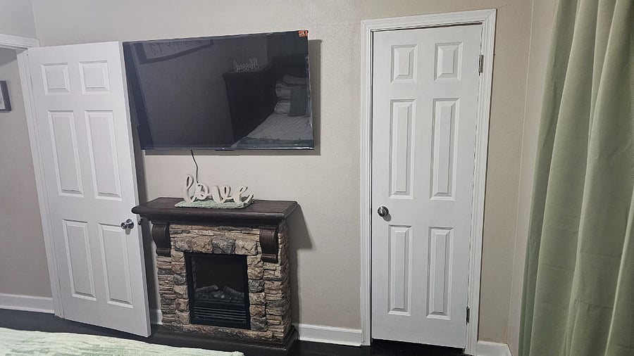Furnished Finder property 776983_1 photo 3