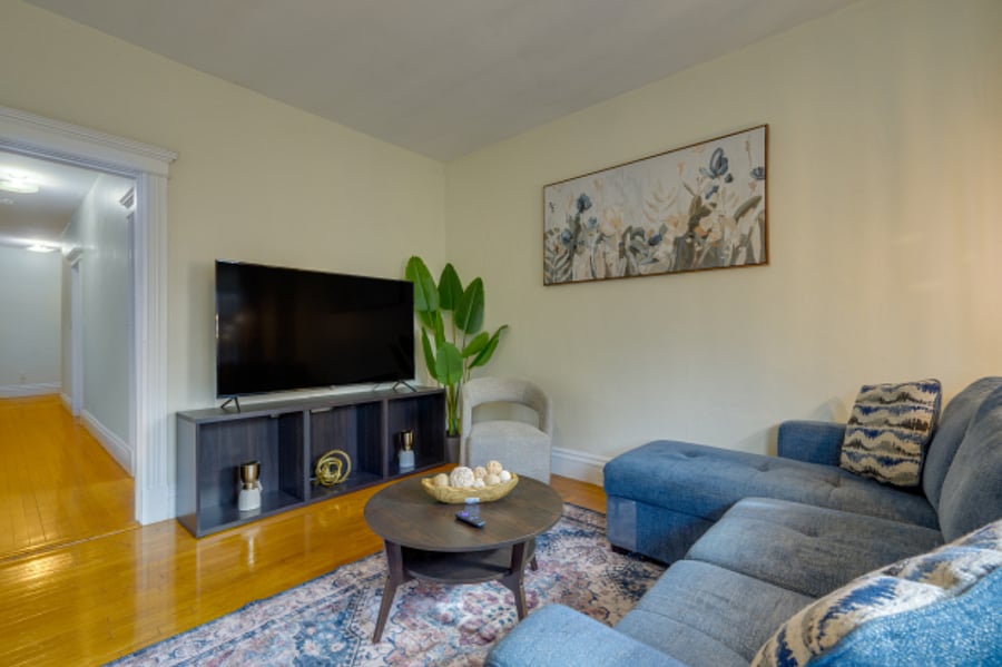 Furnished Finder property 777042_1 photo 3