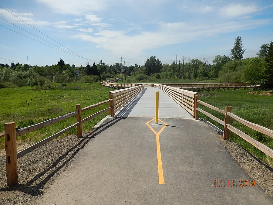 Large green zone in Tualatin Hills Westside trail. 
