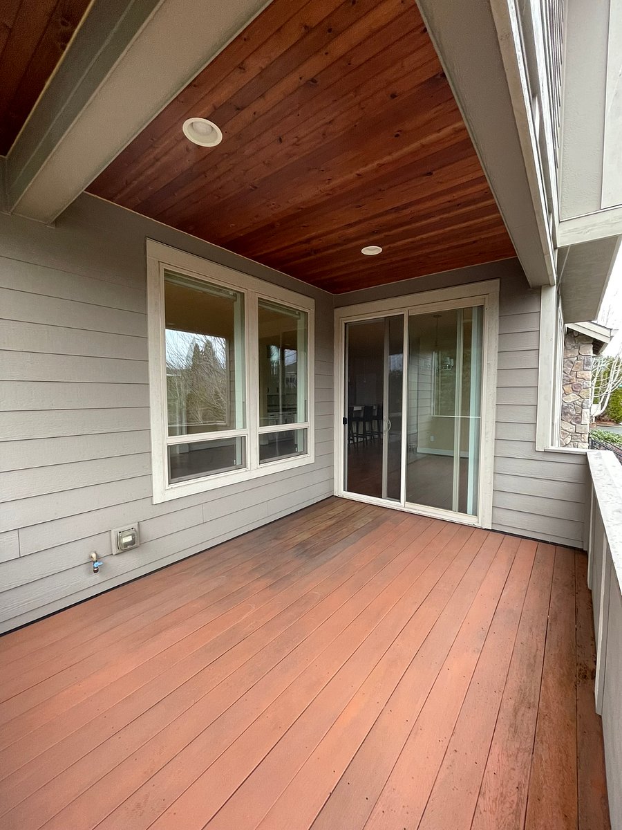 Main level covered deck (Common area).