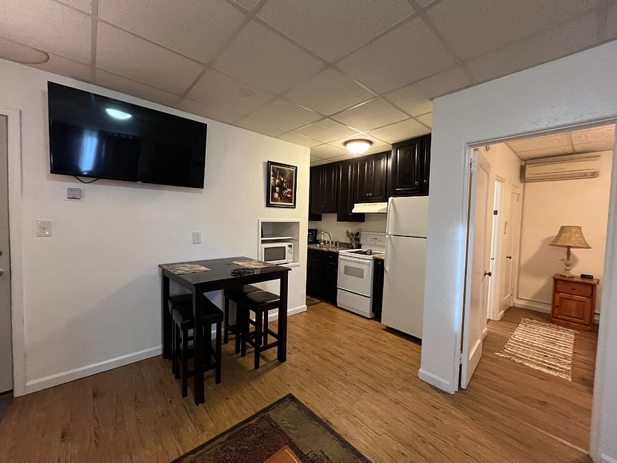 Furnished Finder property 777062_10 photo 4