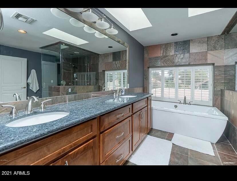 Furnished Finder property 777110_1 photo 7