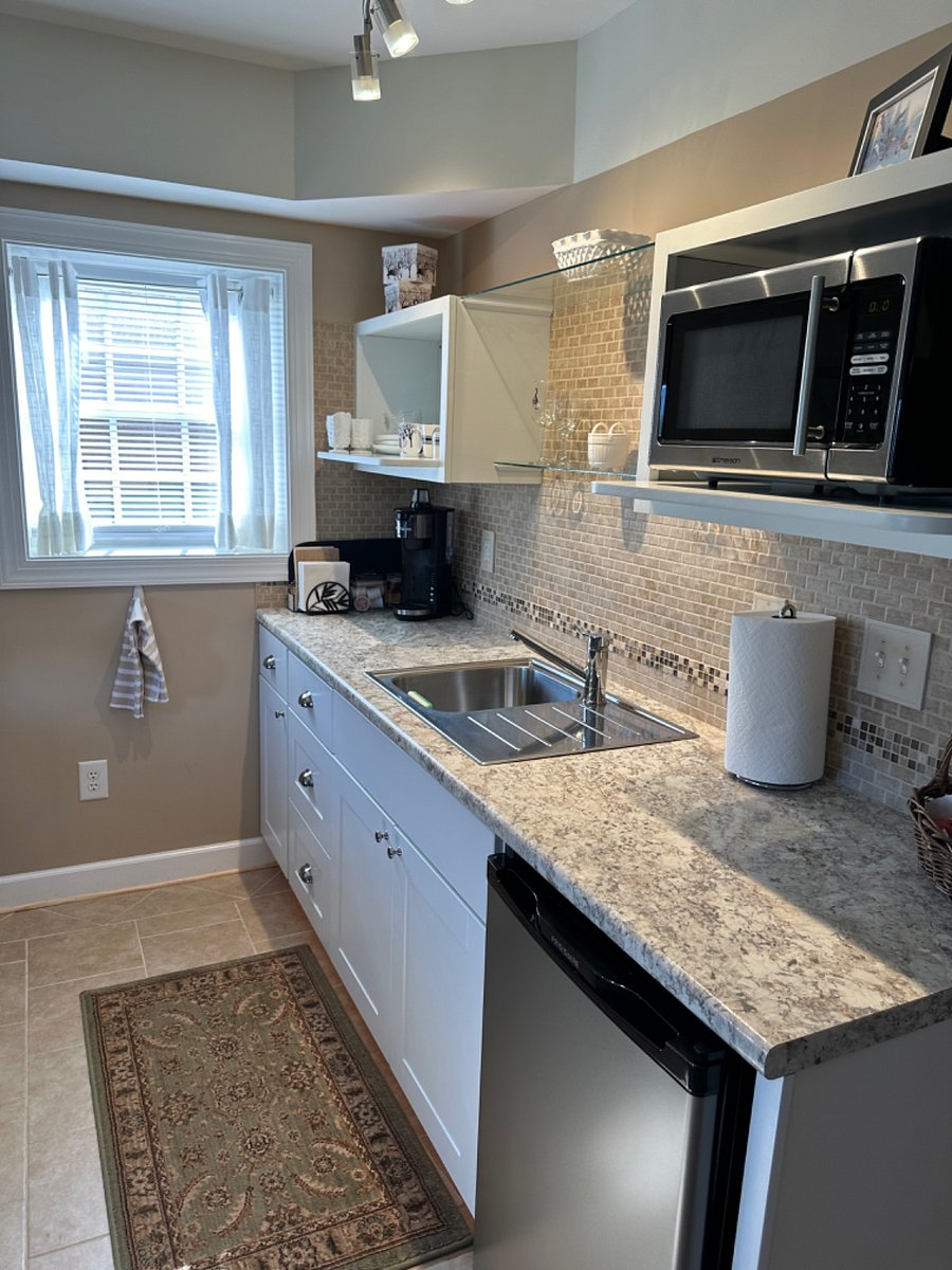 Furnished Finder property 777449_1 photo 3