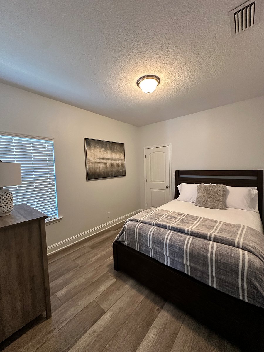 Furnished Finder property 777508_1 photo 18