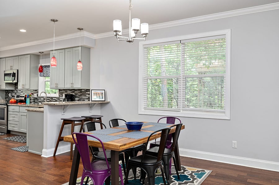 Dining Room Table with room for 6