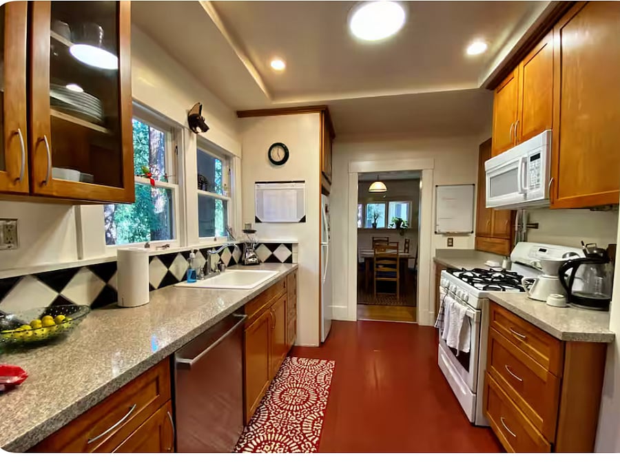 Furnished Finder property 777647_1 photo 3