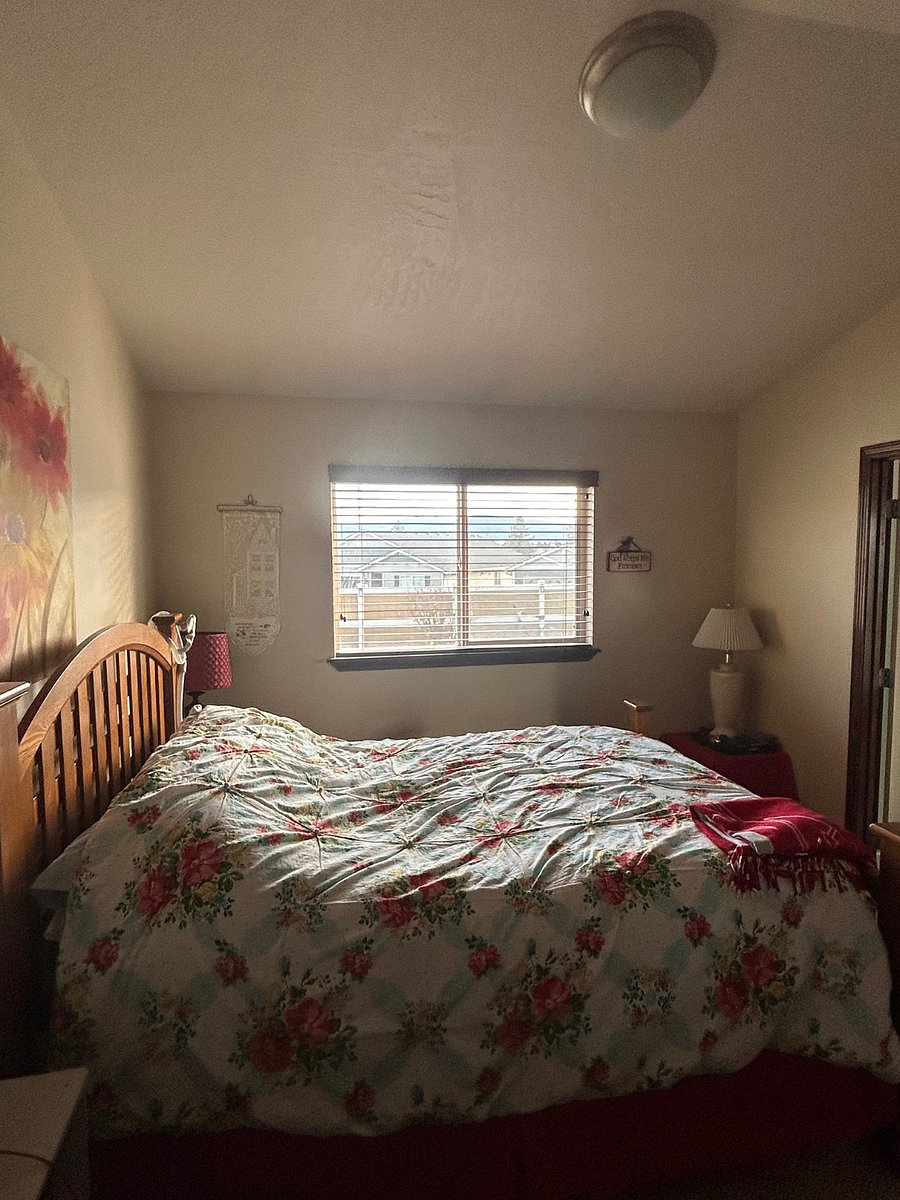 Master Bedroom with Walk in Closet.