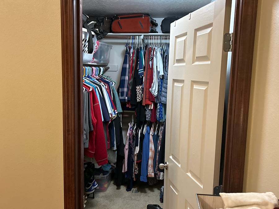 Master Bedroom Walk In Closet