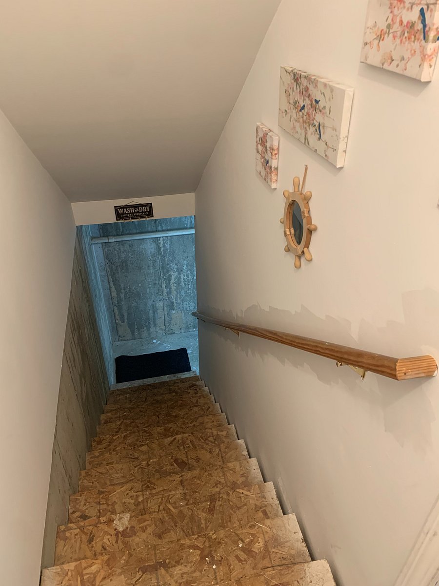 basement steps