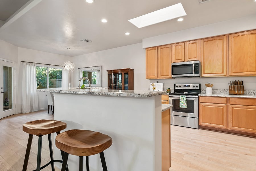 Kitchen Bar