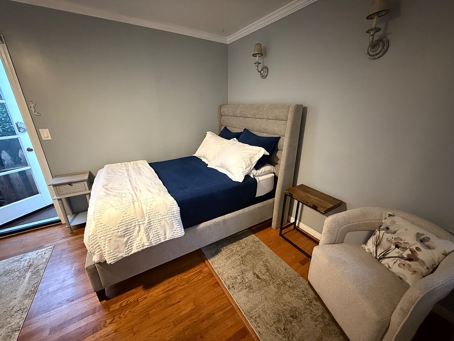 New full size mattress / bedding