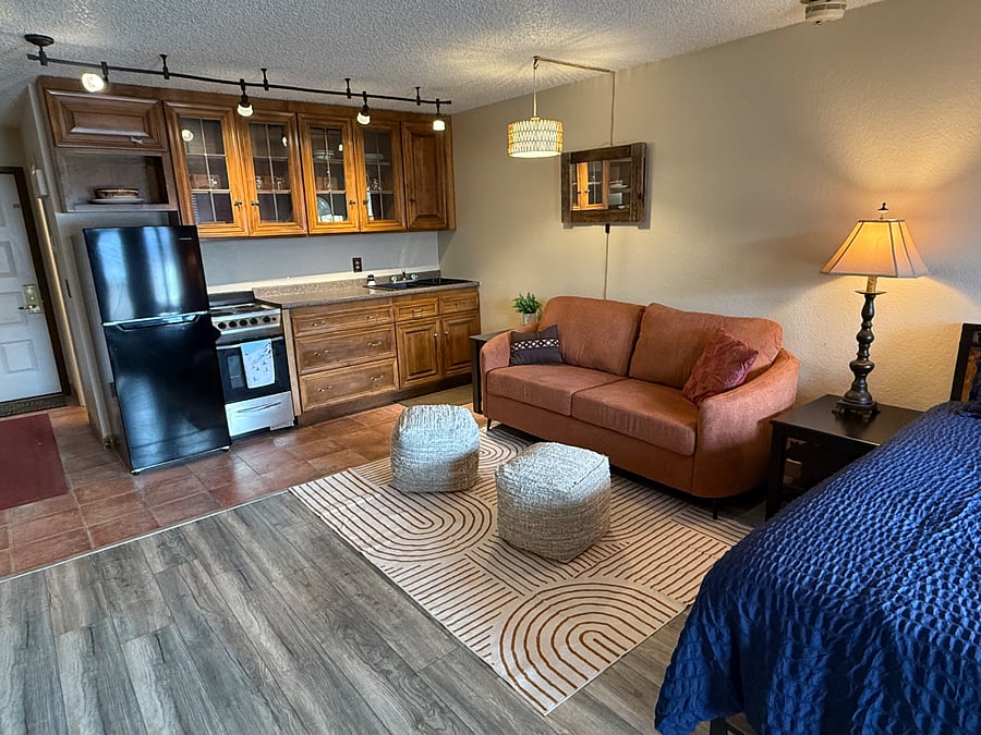 Furnished Finder property 778161_1 photo 3