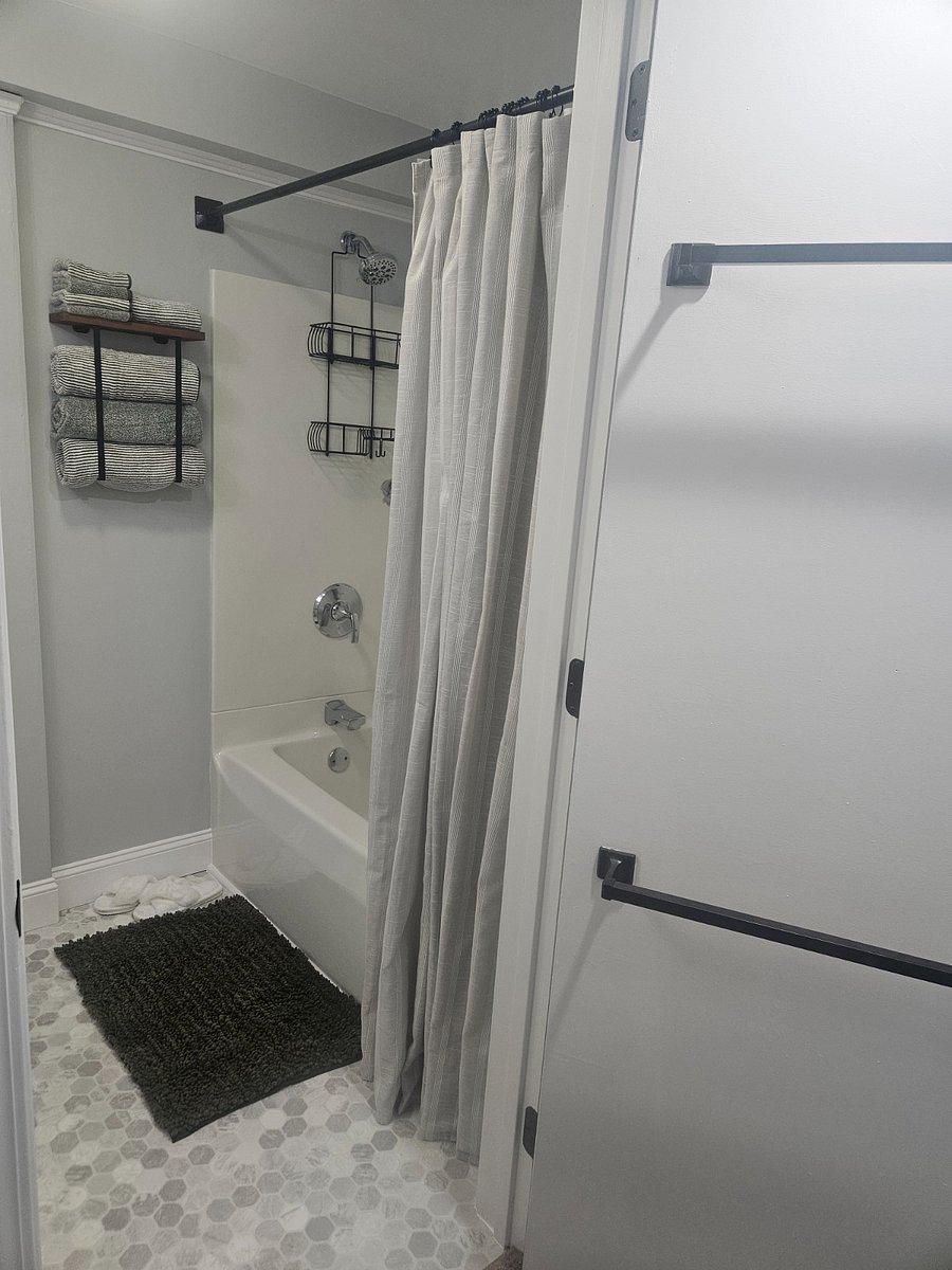 Furnished Finder property 778175_1 photo 15