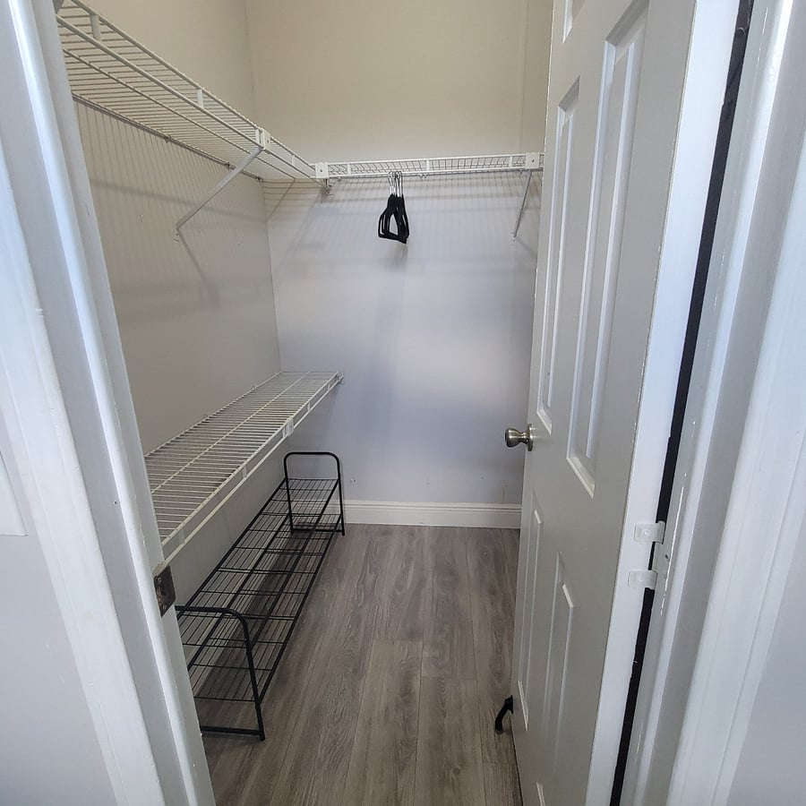 Bedroom #2 Walk-in