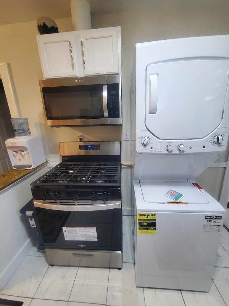 Furnished Finder property 778557_2 photo 8