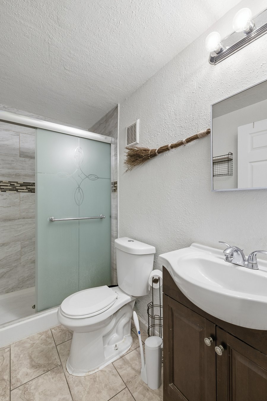 Furnished Finder property 778739_1 photo 17