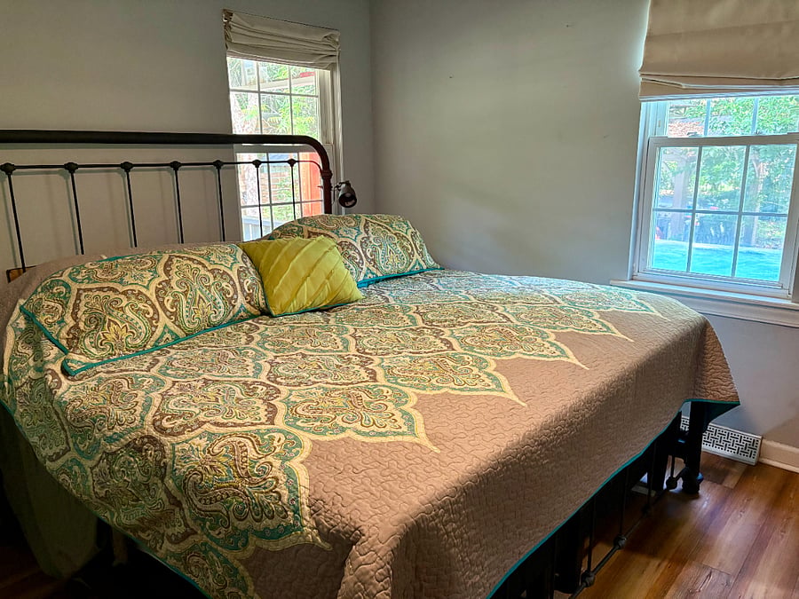 King Sized Primary Bedroom can also be set up as two twin beds. 