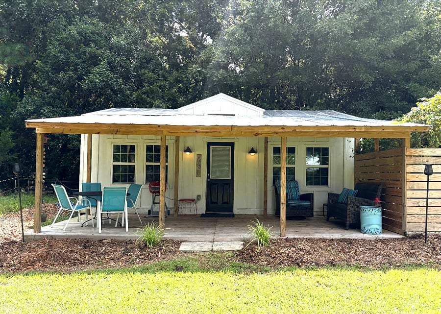Backyard Guest House 1 bd/1bathroom