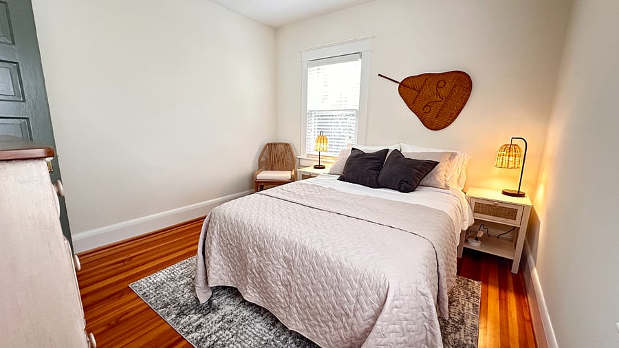 Bedroom with full sized bed