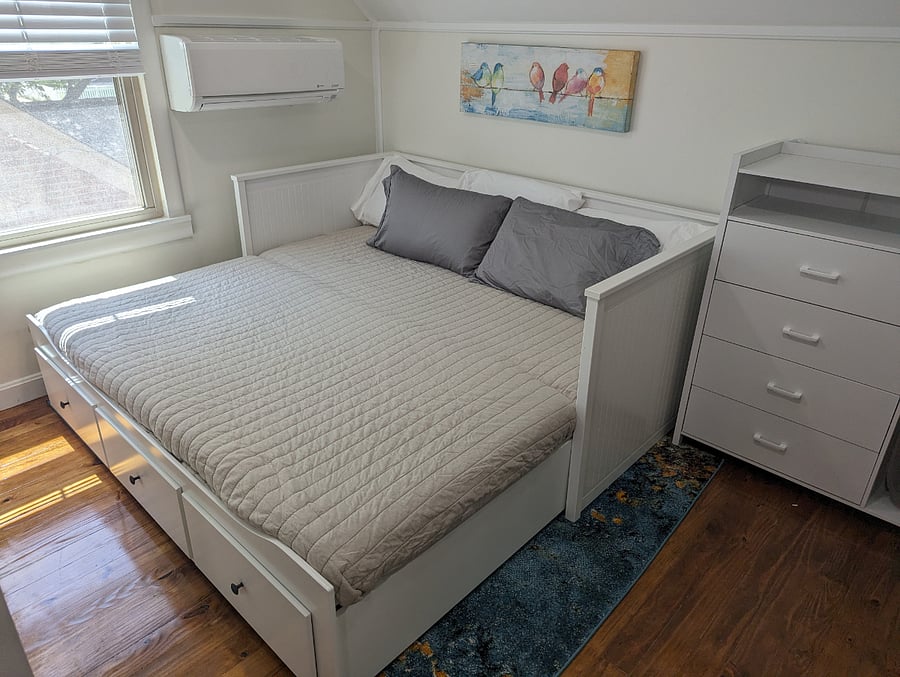 Upstairs daybed extended.